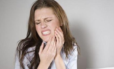 小(xiǎo)妙招——對(duì)付孕期牙疼牙龈發炎小(xiǎo)妙招